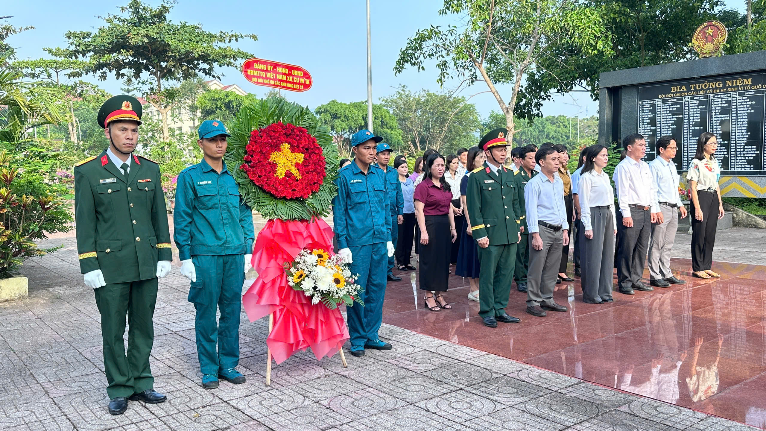 z7773446274327_4884c7a9f254f0bd90fdf9c8bfa26b60